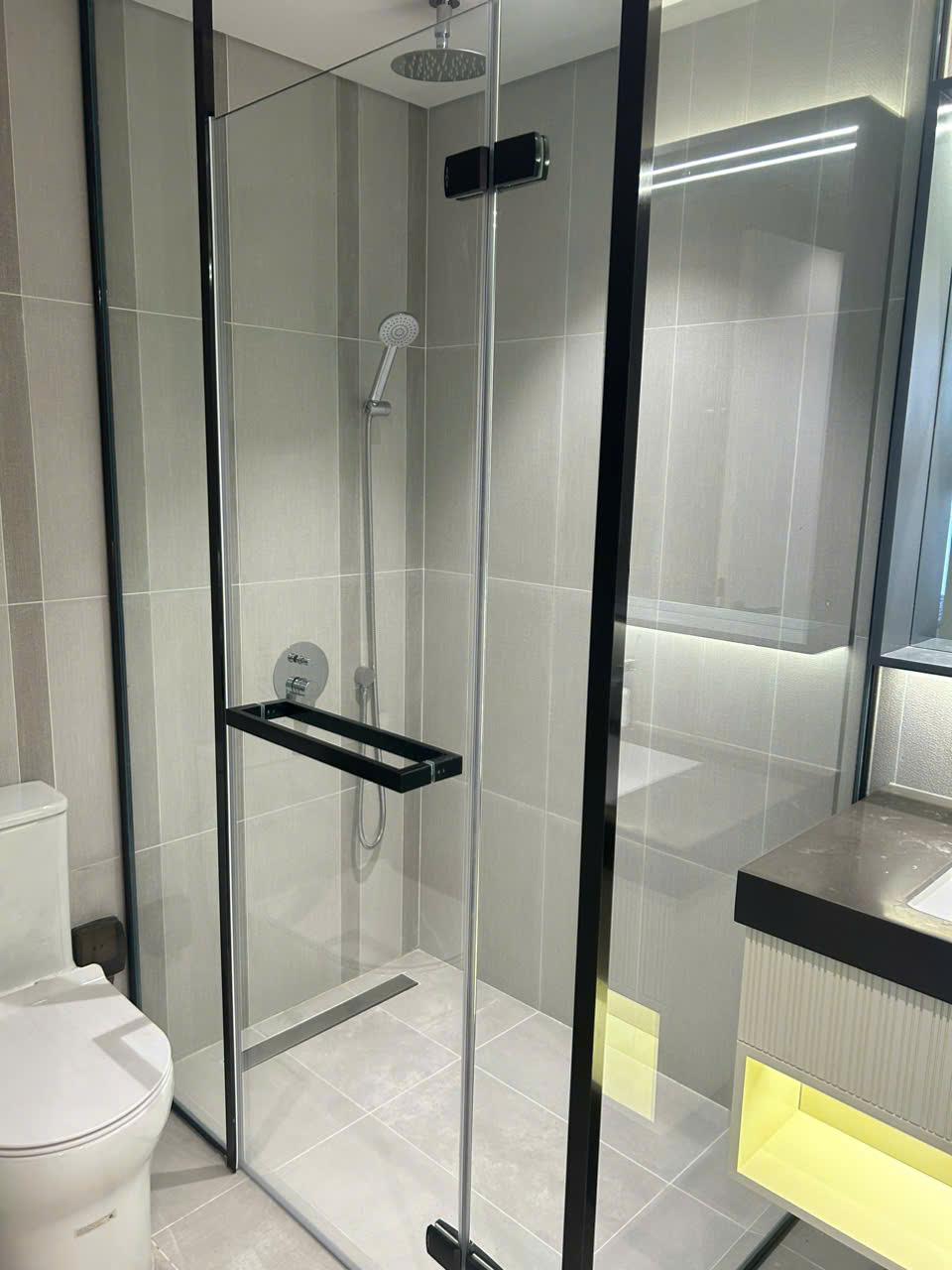 BÁN CĂN GÓC CARDINAL COURT MỚI ĐẸP 101M2 KÈM Ô XE. L/H HOTLINE EM HẰNG PHƯƠNG - 9053