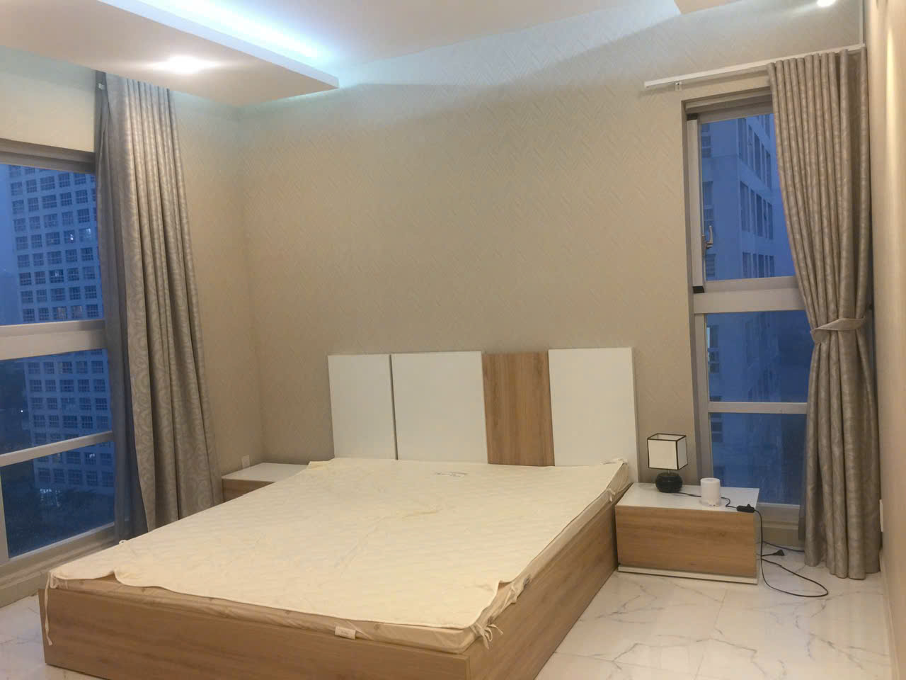 Cho thuê căn hộ Phú Mỹ Hưng khu  Happy Valley, Q7, TP.HCM, 2 PN.2WC, 100m2, 25 triệu,full nội thất. - 9704