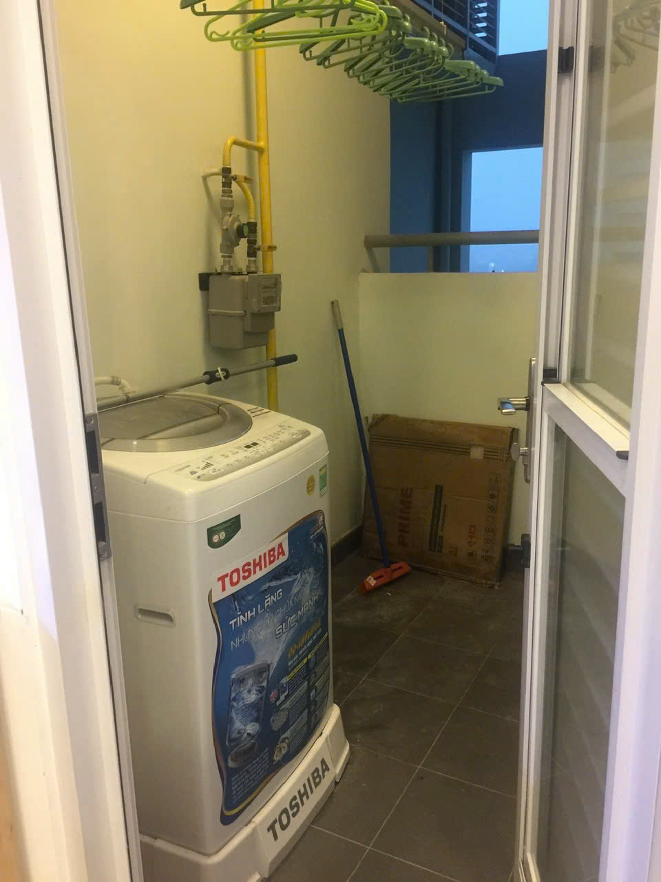 Cho thuê căn hộ Phú Mỹ Hưng khu  Happy Valley, Q7, TP.HCM, 2 PN.2WC, 100m2, 25 triệu,full nội thất. - 9708