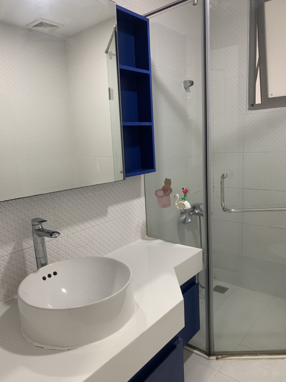 Bán căn hộ Hưng Phúc đường Nguyễn Lương Bằng, phú mỹ hưng, quận 7. Diện tích: 79m, 2 phòng ngủ, nhà đẹp. Sổ hồng, giá chỉ 6.8 tỷ. Liên hê; xem nhà: hotline Ngọc Thư - 9890