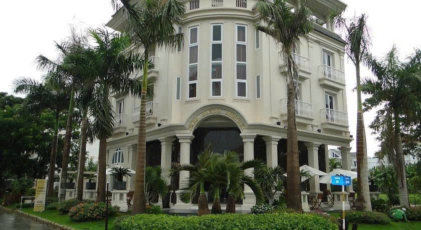 Bán siêu biệt thự, khách sạn Phú Mỹ Hưng, căn góc 145 tỷ, 275m2, 23PN, 25WC, nội thất đầy đủ