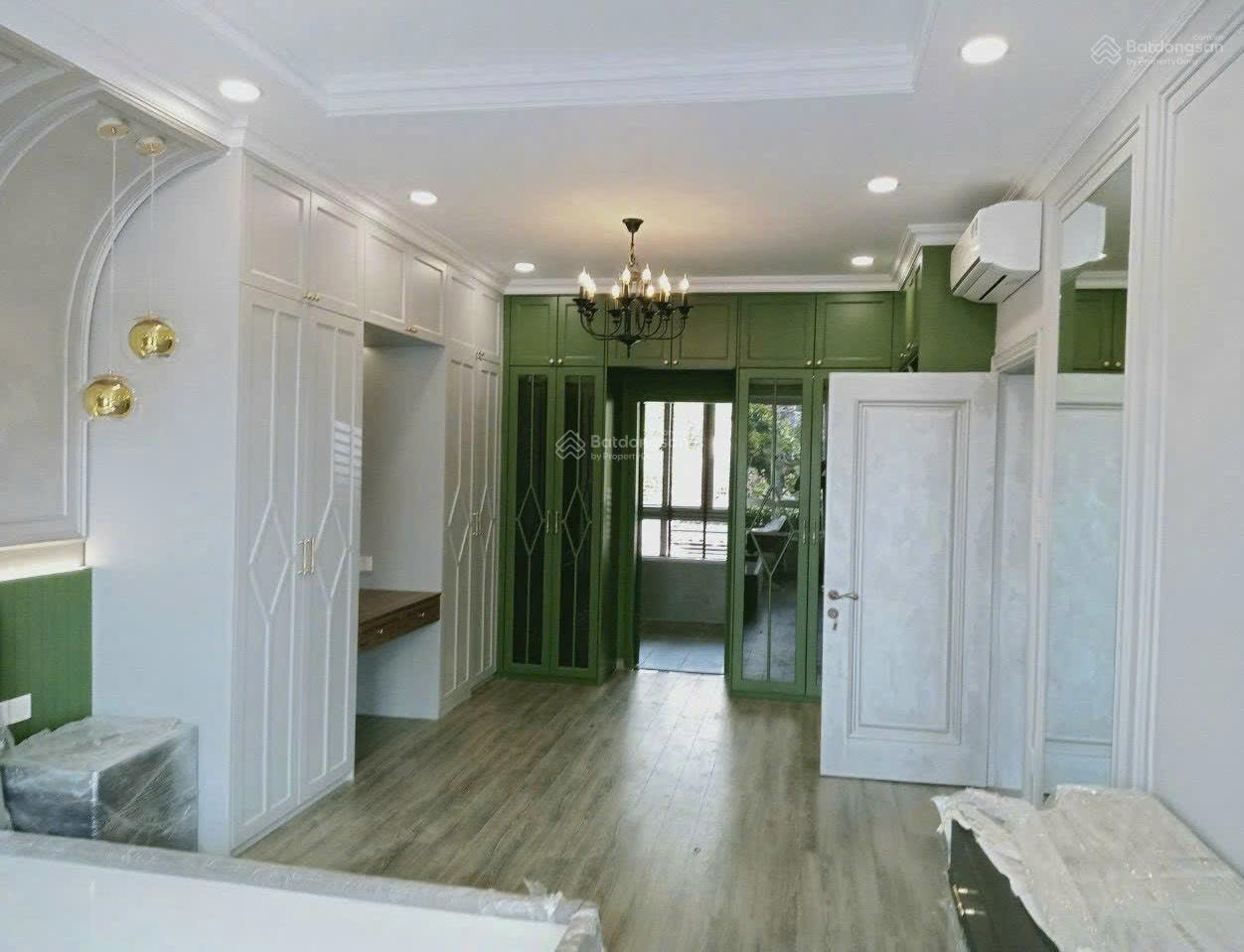 Bán biệt thự Phú Mỹ Hưng, Q7, TP.HCM.khu Phú Gia. 85 tỷ, 317.3m2, 4PN.4WC, hướng Nam. - 10005