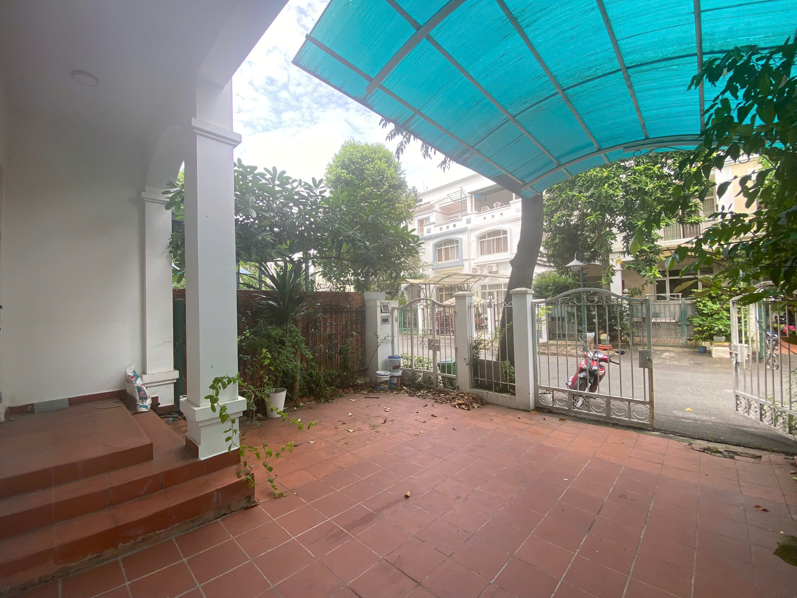 Cho thuê  biệt thự liền kề Phú Mỹ Hưng. Thiết kế: 4PN, 3WC, 126m2 - Phú Mỹ Hưng. Giá: 35 triệu. Phù Hợp Ở - Làm Văn Phòng. Em Luân - Hợp Tín Land | BĐS Phú Mỹ Hưng – Quận 7 - 10026