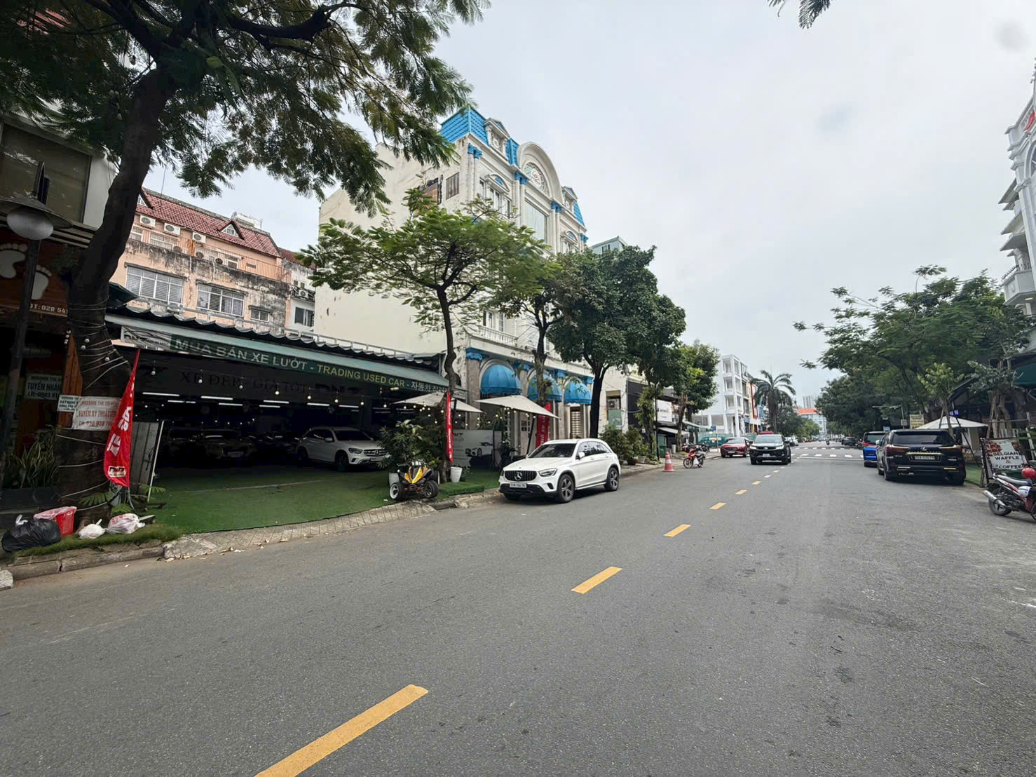 Chủ gửi em bán cặp đất khu Hưng Gia - Hưng Phước PMH - Quận 7. Tọa lạc trên mặt tiền đường lớn Phan Khiêm Ích (17.5m) sát canh khu dân cư Hàn Quốc, Ấn Độ...Vị trí cực kì đất địa để quý anh chị sở hữu lâu dài. Xem thực tế đất quý anh chị liên hệ Em Thành Luân - Hợp Tín Land | BĐS Phú Mỹ Hưng – Quận 7