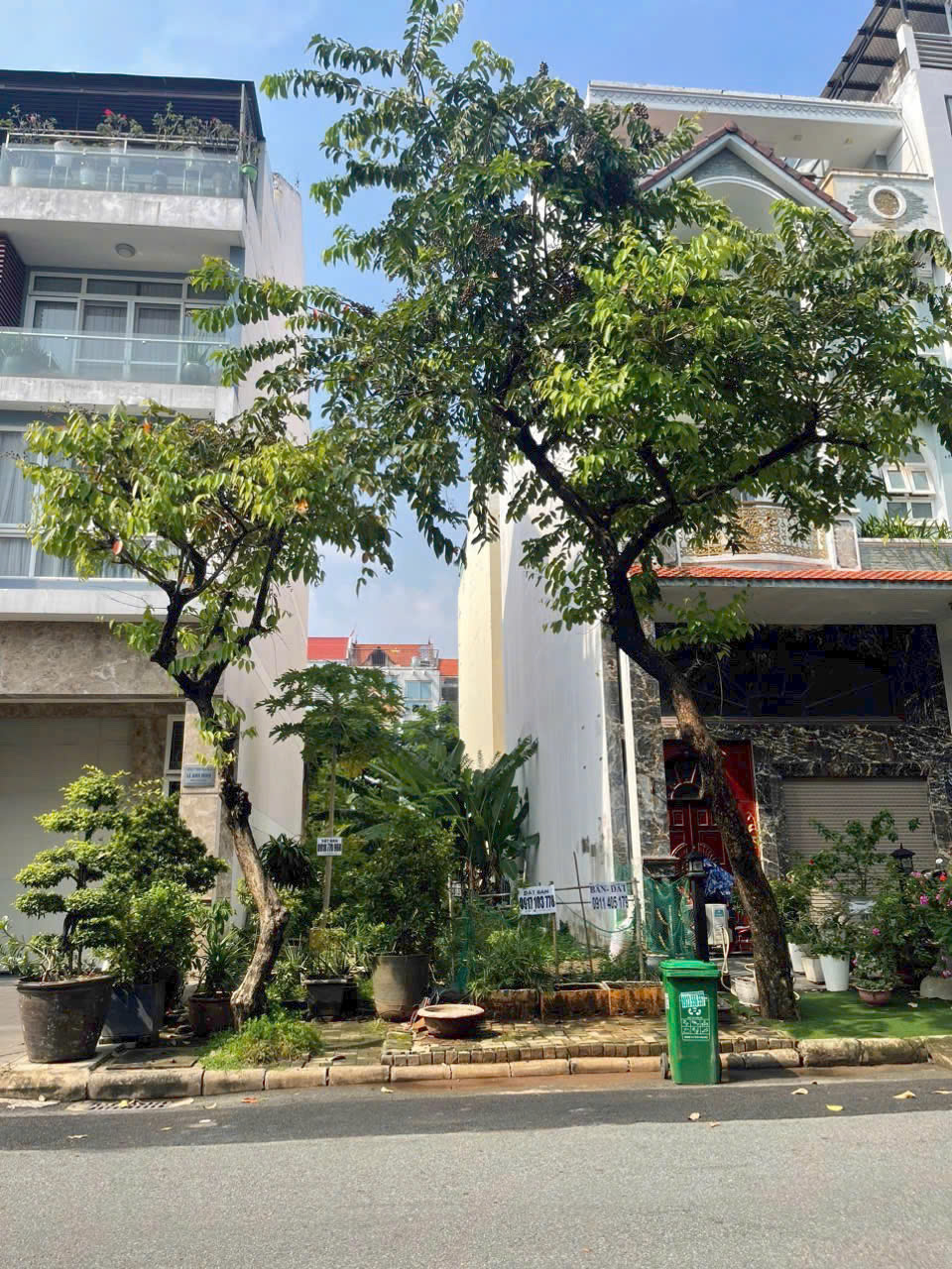 Bán đất nội khu Hưng Gia 3 - Phú Mỹ Hưng - Quận 7. DT: 6*18.5m. XD: Trệt - Lửng - 3 Lầu - Sân Thượng. Giá tốt nhất PMH hiện tại. Liên hệ: Em Thành Luân - Hợp Tín Land | BĐS Phú Mỹ Hưng – Quận 7