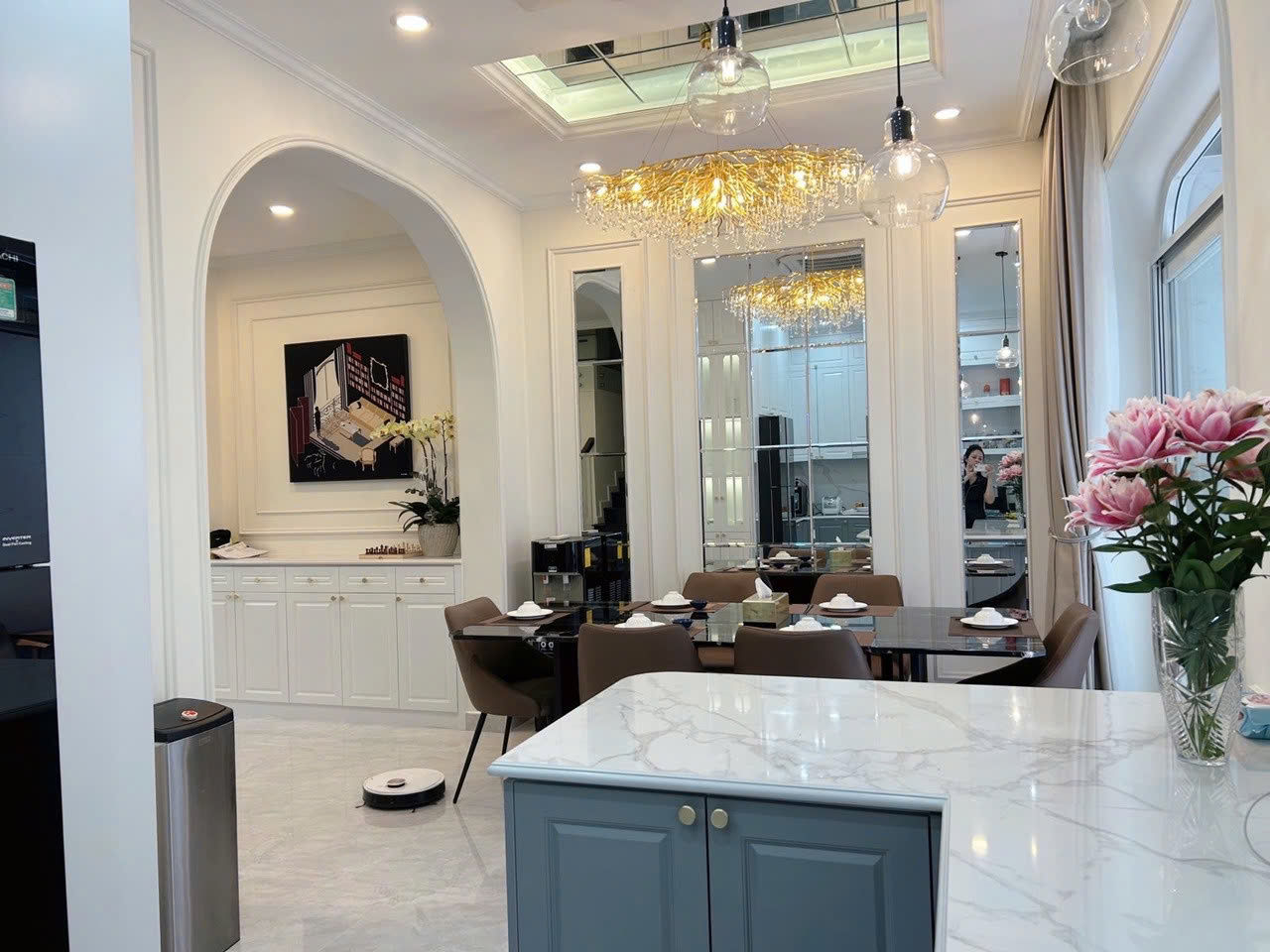 Cho Thuê Biệt Thự Mỹ Thái Thuộc Khu Đô Thị Phú Mỹ Hưng - Quận 7. Tổng DTSD: 190m2. Thiết Kế 4PN - 5WC. Nhà Full Nội Thất Mới - Đẹp - Hiện Đại. Phù Hợp Ở Gia Đình. Liên Hệ: Em Thành Luân BDS Phú Mỹ Hưng. Công ty BĐS Hợp Tín Land. - 10192