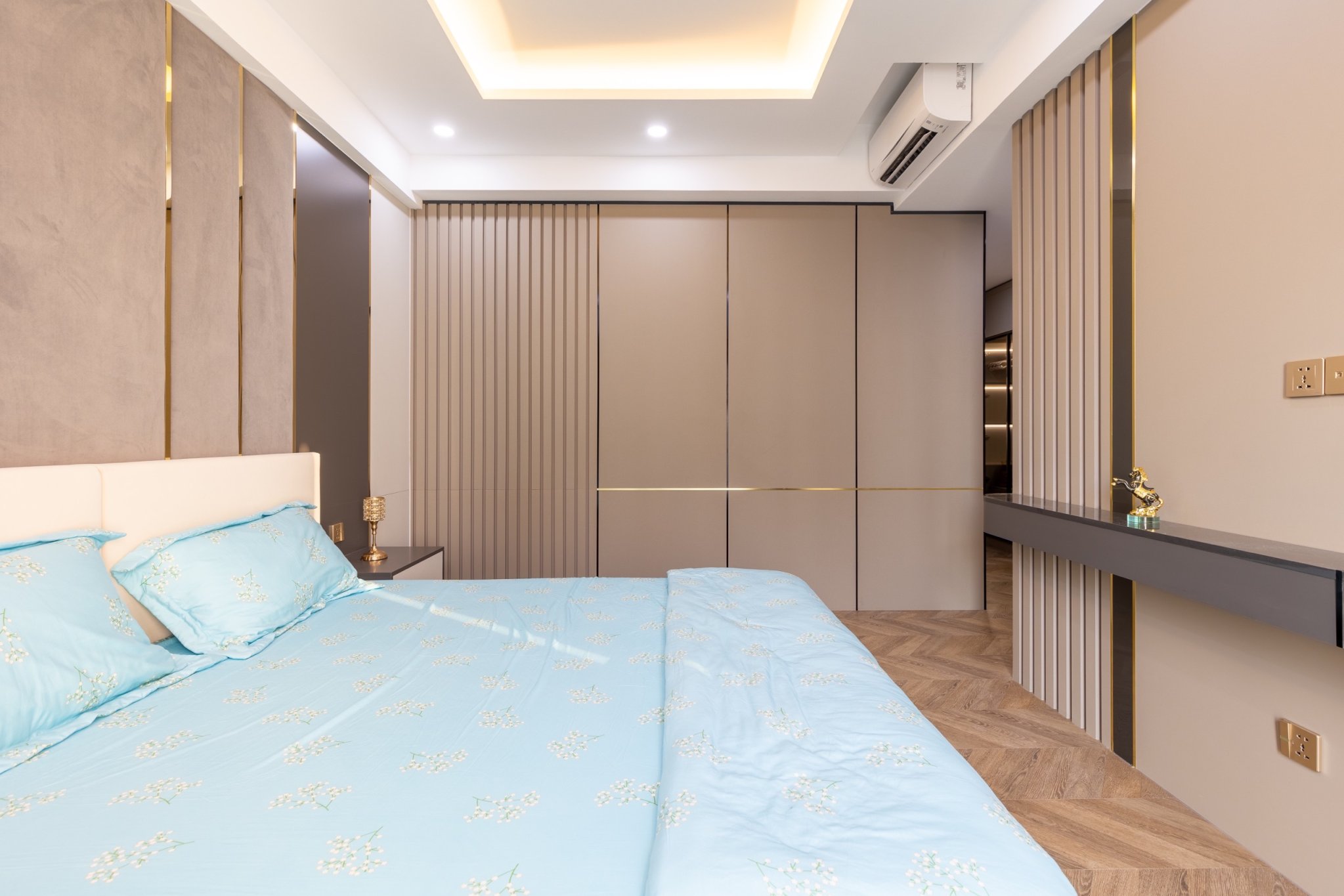 Cho thuê căn hộ Ascentia, 109m, view biệt thự, 3 phòng ngủ, 2wc. Nội thất đầy đủ, cao cấp. Gía chỉ: 39tr/ tháng. Qúy khách xem nhà liên hê: hotline Ngọc Thư - 10211