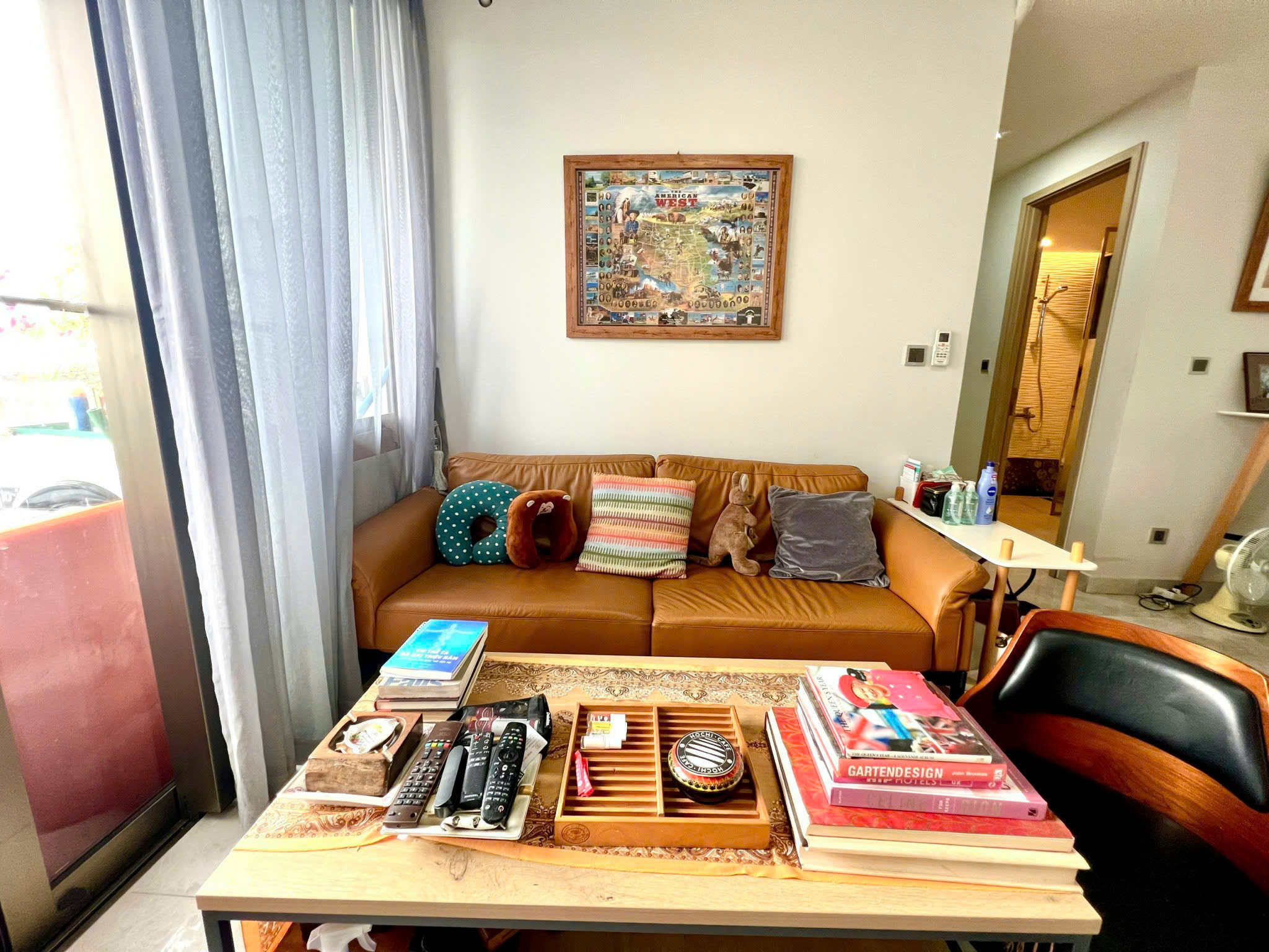 Cho thuê căn hộ Midtown m8, nội thất đầy đủ, 2 phòng ngủ, view thoáng, giá chỉ: 30tr/ tháng. Qúy khách xem nhà liên hệ: hotline Ngọc Thư