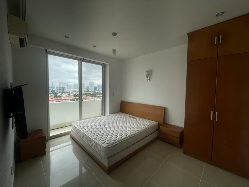 Cho thuê căn hộ Grandview, phú mỹ hưng. Diện tích: 118m, 3 phòng ngủ, 2wc. Nội thất đầy đủ, giá chỉ 25tr/ tháng. ANh chị xem nhà liên hệ: hotline Ngọc Thư - 10335