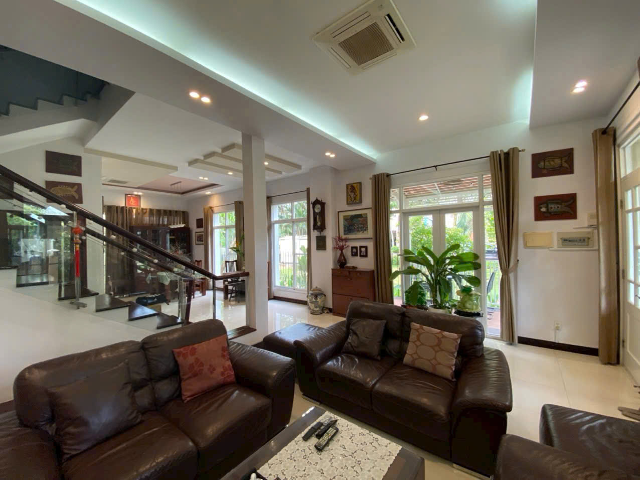 Hot! Bán Biệt thự góc công viên Mỹ Thái 3 Phú Mỹ Hưng 180m2 giá tốt chỉ 53tỷ thương lượng mạnh cho khách thiện chí, full nội thất đẹp LH hotline Mỹ - 10359