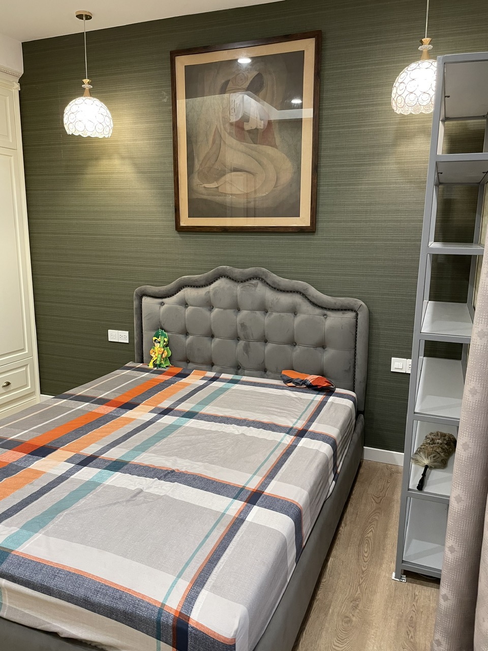 Bán gấp cặp căn hộ Hưng Phúc Premier, phú mỹ hưng. Diện tích: 175m, 3 phòng ngủ, 4wc. Nội thất cao cấp, Có 2 ô xe hầm, view thoáng.  Giá bán nhanh 17.5 tỷ. Liên hê: hotline Ngọc Thư xem nhà - 10441